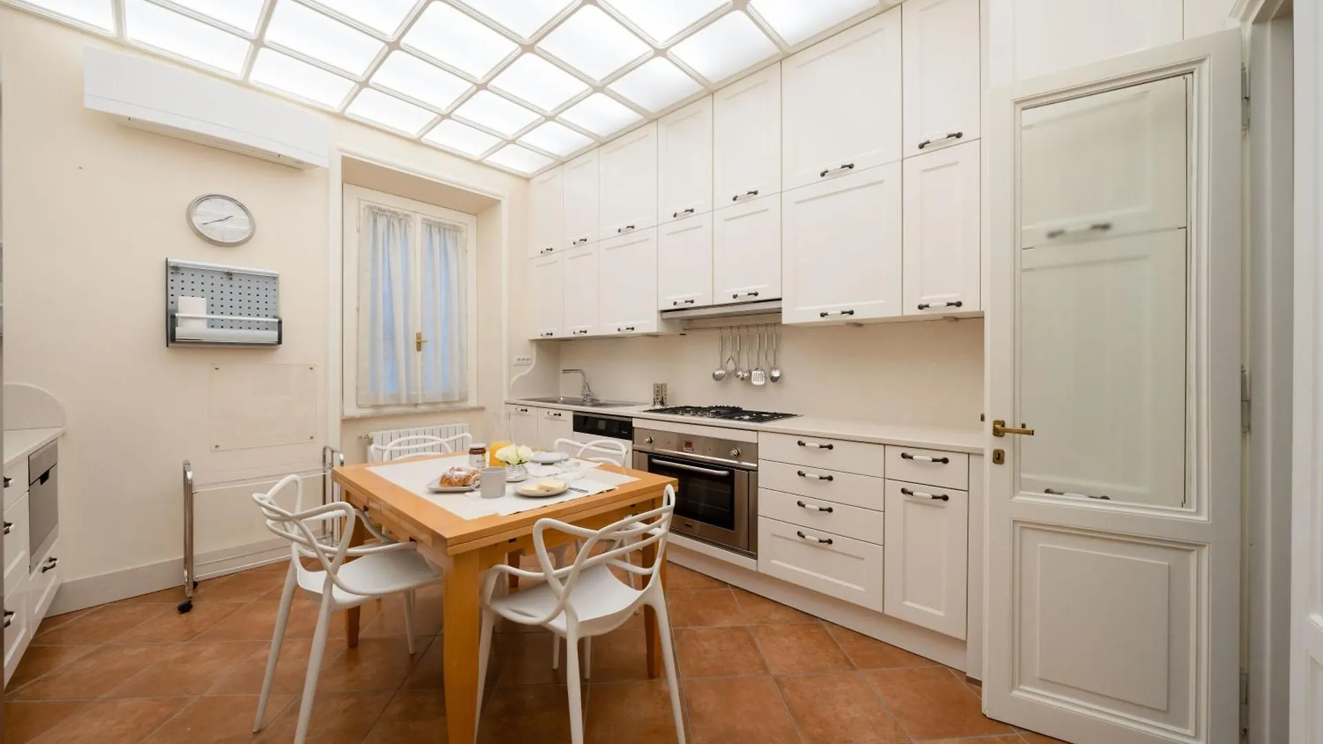 Apartment Frattina10 Dream At Spanish Steps Rome Italy